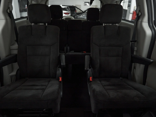 Dodge Caravan, V фото №15