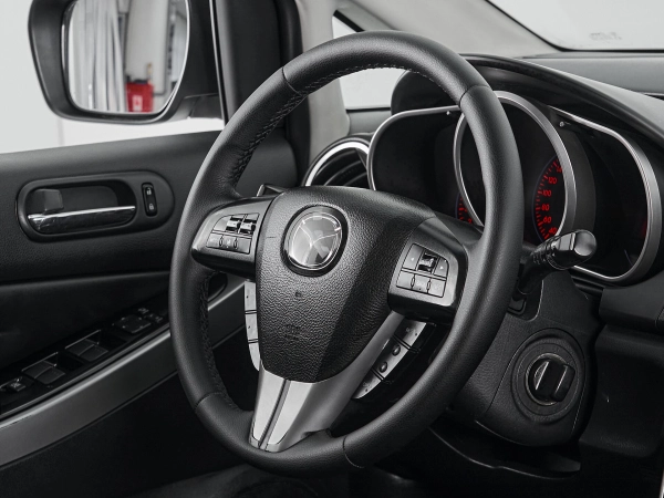 Mazda CX-7, I Рестайлинг фото №10