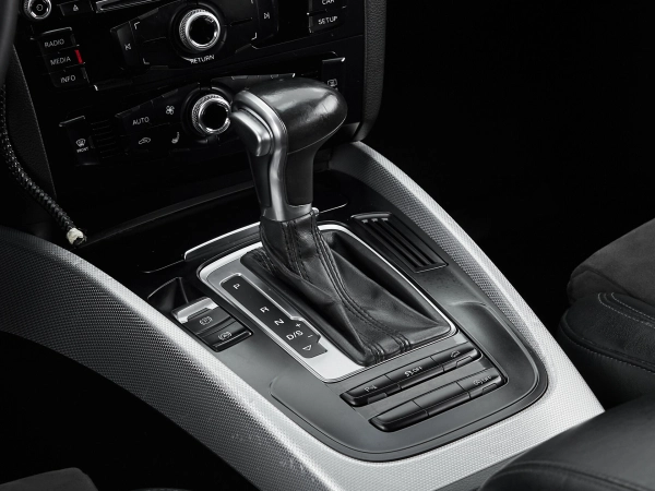 Audi Q5, I (8R) Рестайлинг фото №16