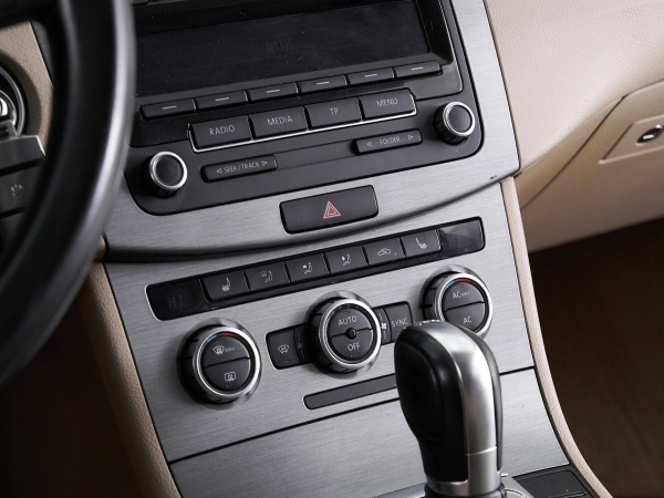 Volkswagen Passat, B7 фото №15