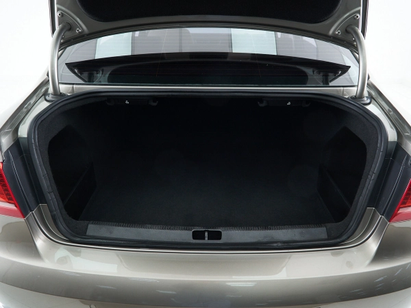 Volkswagen Passat, B7 фото №18