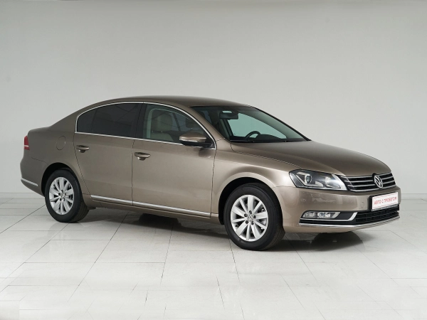 Volkswagen Passat, B7 фото №3