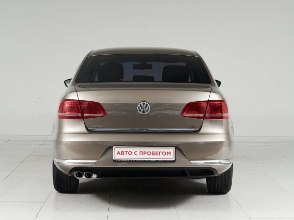 Volkswagen Passat, B7 фото №5