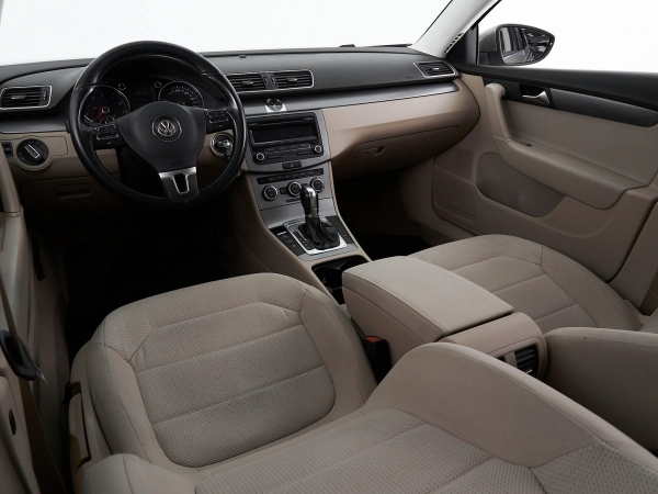 Volkswagen Passat, B7 фото №7