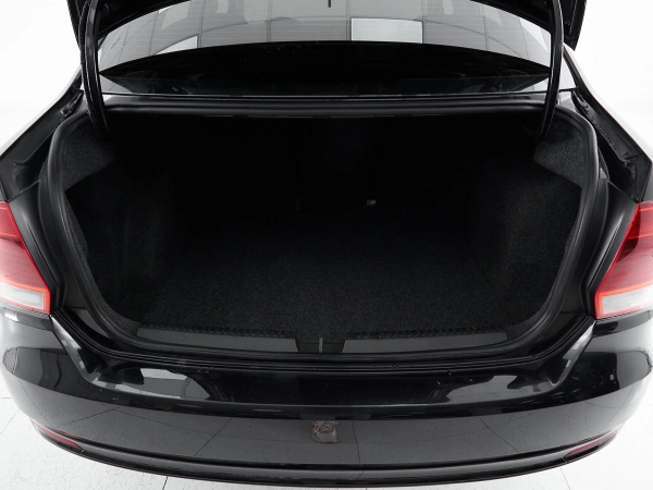 Volkswagen Polo, V Рестайлинг фото №17