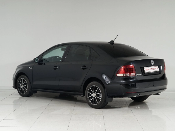 Volkswagen Polo, V Рестайлинг фото №4