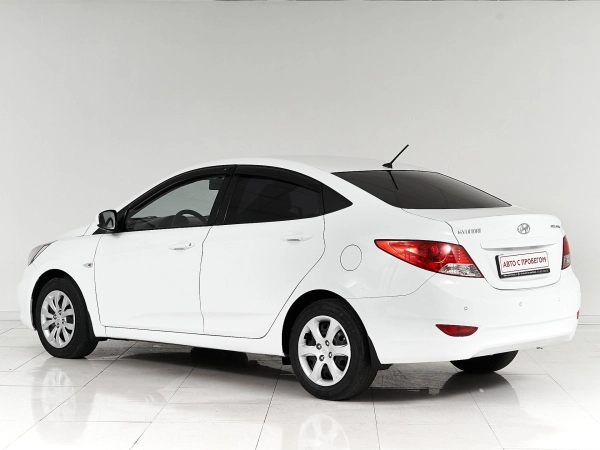 Hyundai Solaris, I фото №3