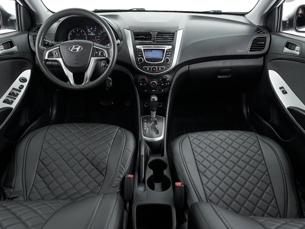 Hyundai Solaris, I фото №6