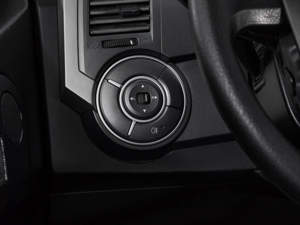 SsangYong Kyron, I Рестайлинг фото №16
