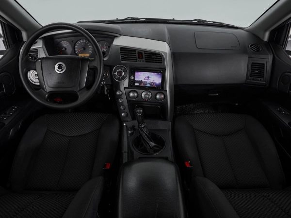 SsangYong Kyron, I Рестайлинг фото №8