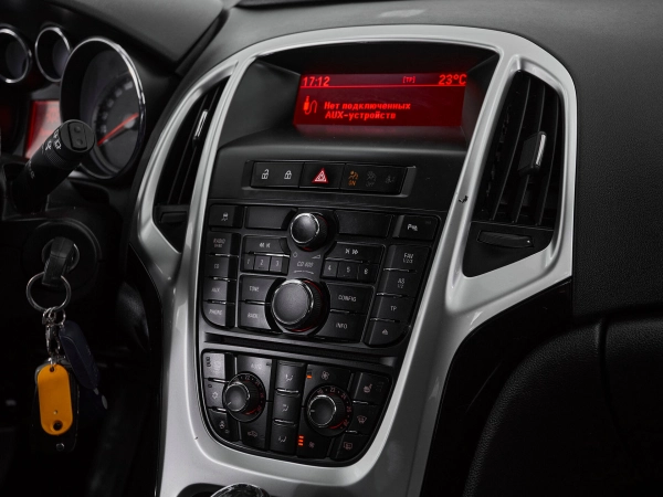 Opel Astra, J Рестайлинг фото №14