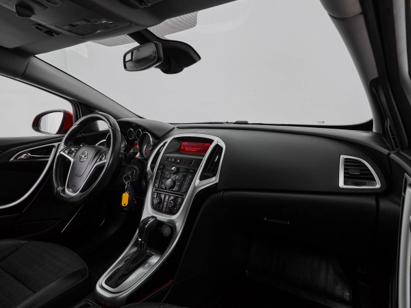 Opel Astra, J Рестайлинг фото №8