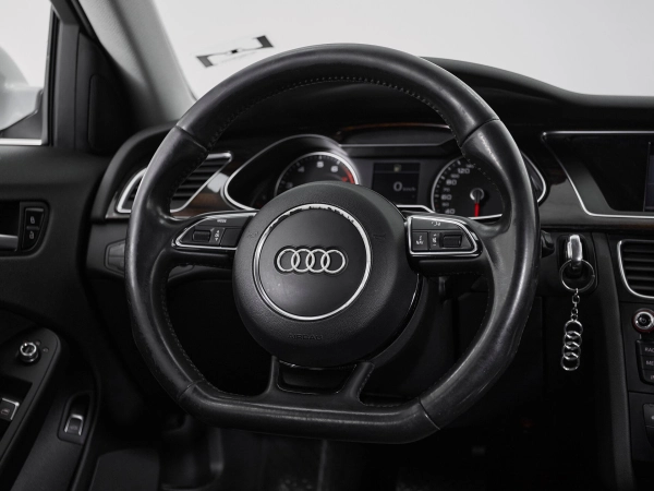 Audi A4, IV (B8) Рестайлинг фото №10