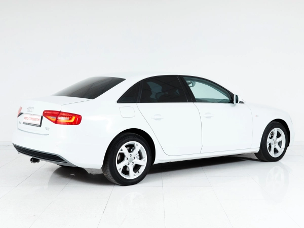 Audi A4, IV (B8) Рестайлинг фото №6
