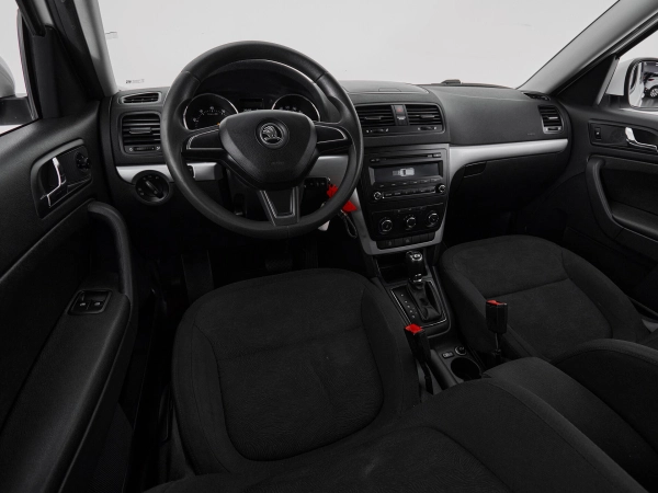 Skoda Yeti, I Рестайлинг фото №7