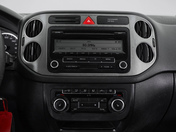 Volkswagen Tiguan, I фото №13