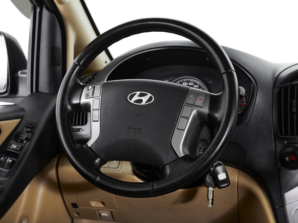 Hyundai Grand Starex, I фото №10