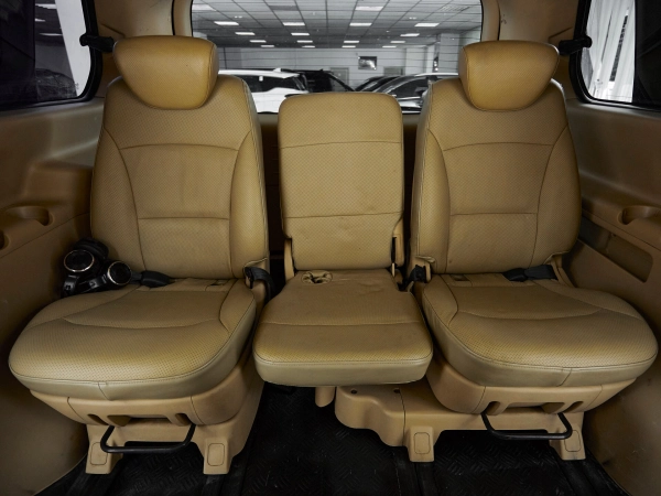 Hyundai Grand Starex, I фото №18