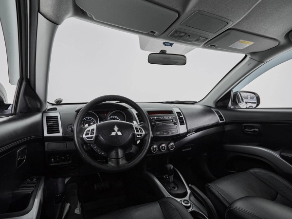 Mitsubishi Outlander, II Рестайлинг фото №7