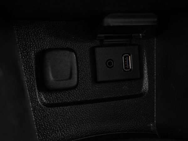 Opel Mokka, I фото №19