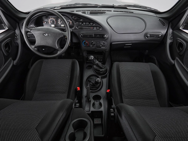 Lada (ВАЗ) Niva Travel, I фото №8