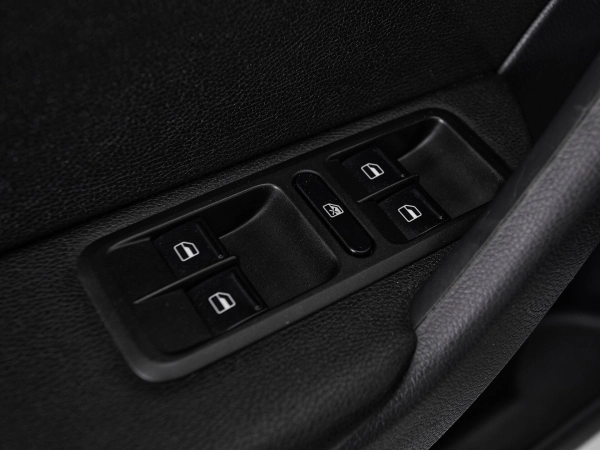Skoda Yeti, I Рестайлинг фото №15