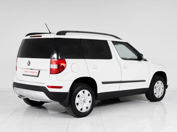 Skoda Yeti, I Рестайлинг фото №6