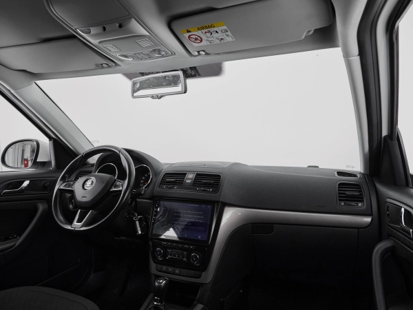 Skoda Yeti, I Рестайлинг фото №9
