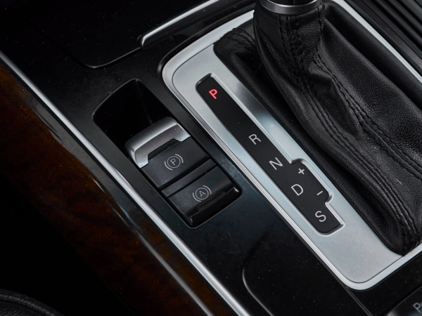 Audi Q5, I (8R) фото №17
