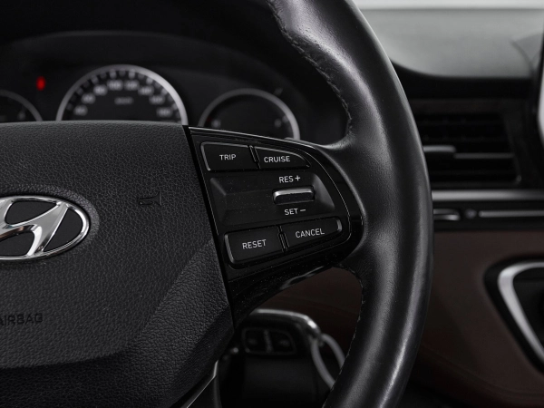 Hyundai Grand Starex, I Рестайлинг 2 фото №12