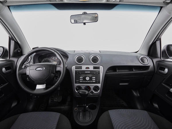 Ford Fusion, I Рестайлинг фото №8