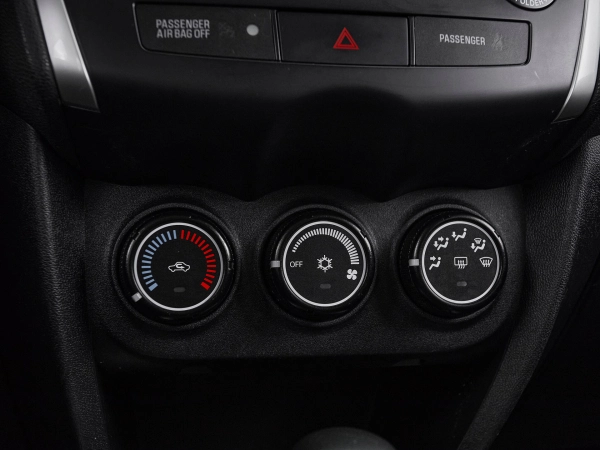 Mitsubishi ASX, I фото №14