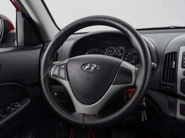 Hyundai i30, I фото №10