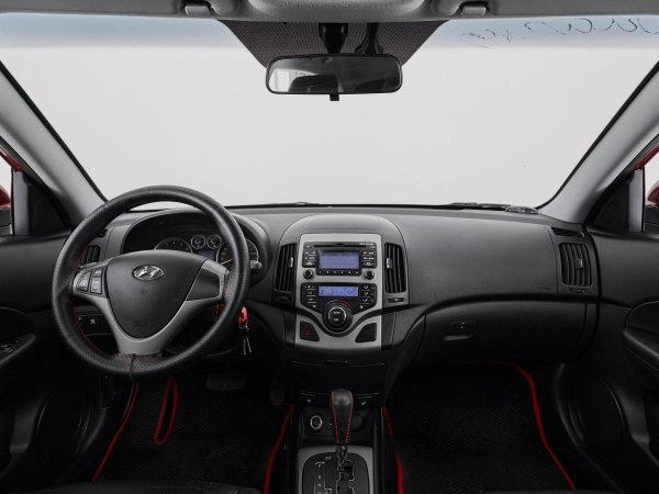 Hyundai i30, I фото №8