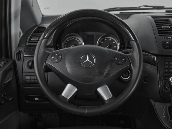 Mercedes-Benz Viano, I (W639) Рестайлинг фото №12