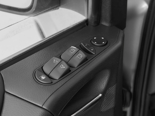 Mercedes-Benz Viano, I (W639) Рестайлинг фото №12