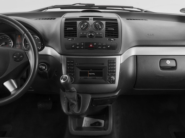 Mercedes-Benz Viano, I (W639) Рестайлинг фото №15