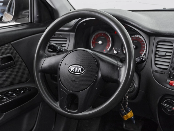 Kia Rio, II Рестайлинг фото №10
