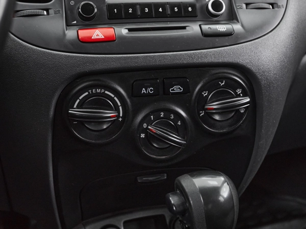 Kia Rio, II Рестайлинг фото №15
