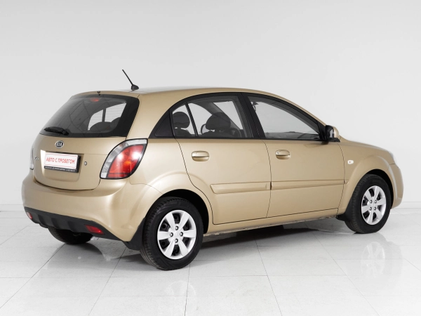 Kia Rio, II Рестайлинг фото №5