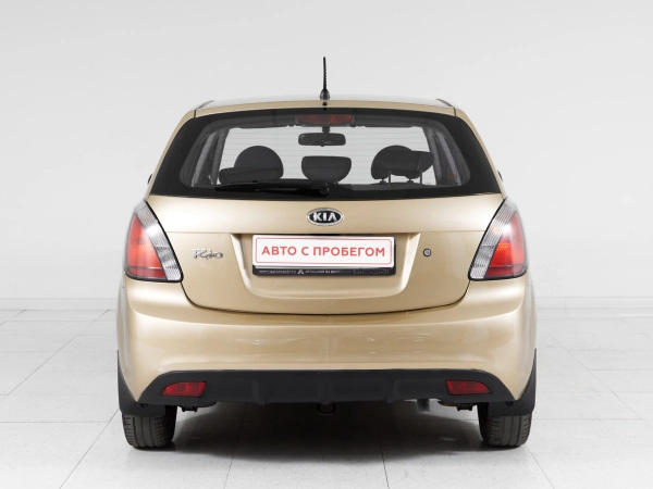 Kia Rio, II Рестайлинг фото №6