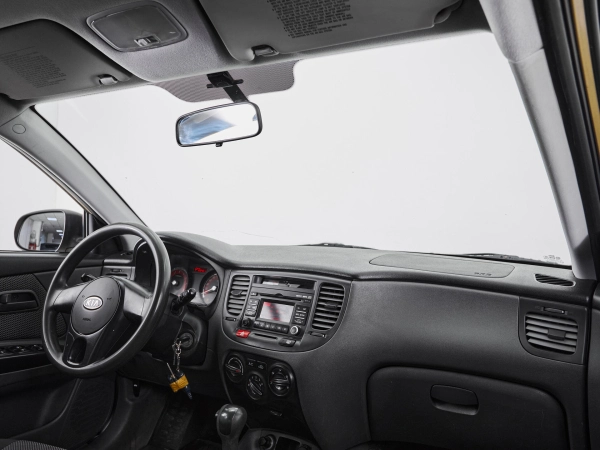 Kia Rio, II Рестайлинг фото №9