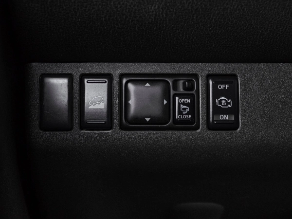 Nissan Pathfinder, III фото №11
