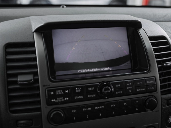 Nissan Pathfinder, III фото №18