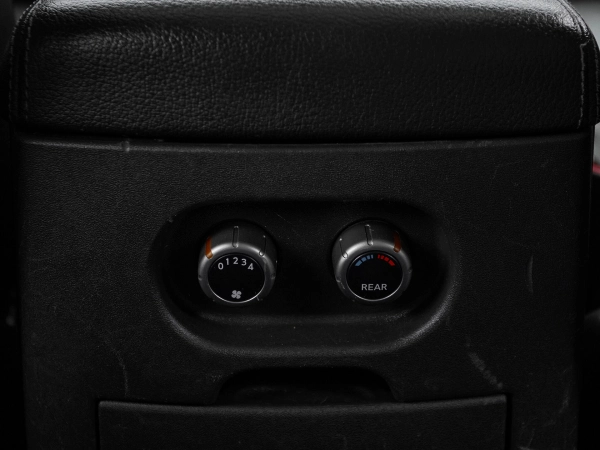 Nissan Pathfinder, III фото №21