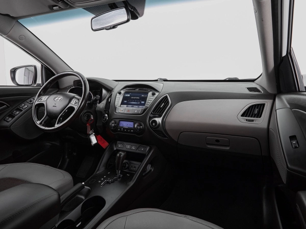 Hyundai ix35, I Рестайлинг фото №8