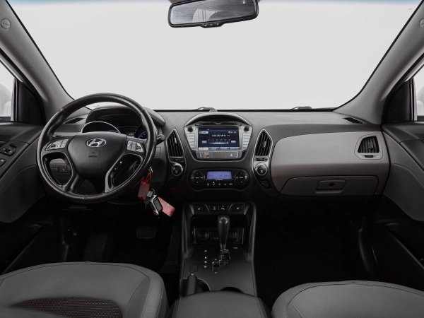 Hyundai ix35, I Рестайлинг фото №9