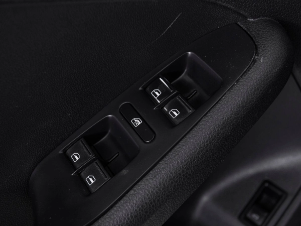 Volkswagen Jetta, VI Рестайлинг фото №12