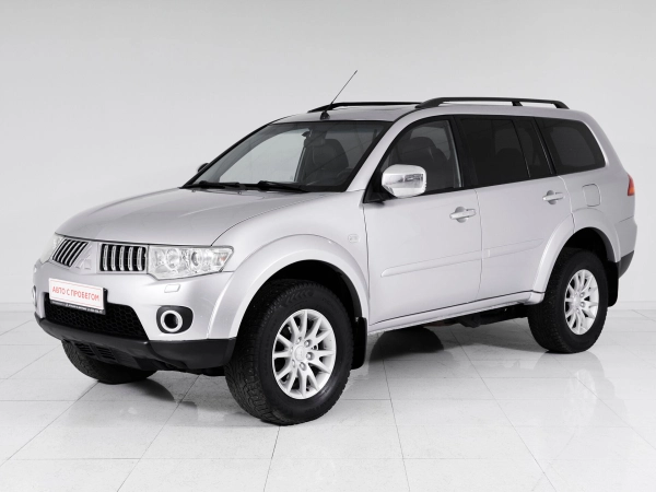 Mitsubishi Pajero Sport, II фото №1