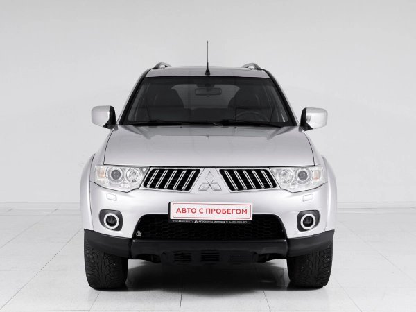 Mitsubishi Pajero Sport, II фото №2